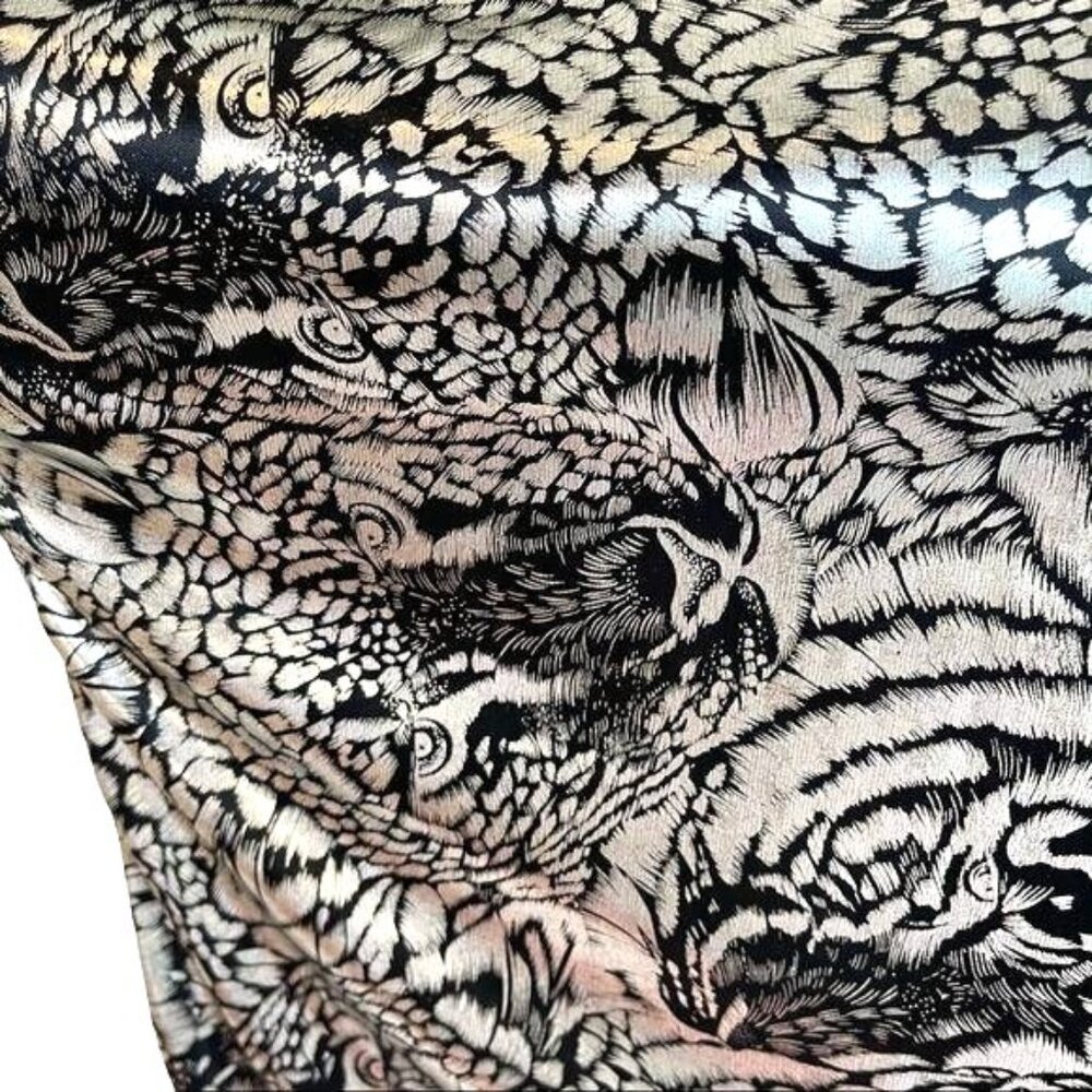 Fourteenth Place Vintage Womens Top Size Medium Black Silver Tiger Print - Picture 7 of 12